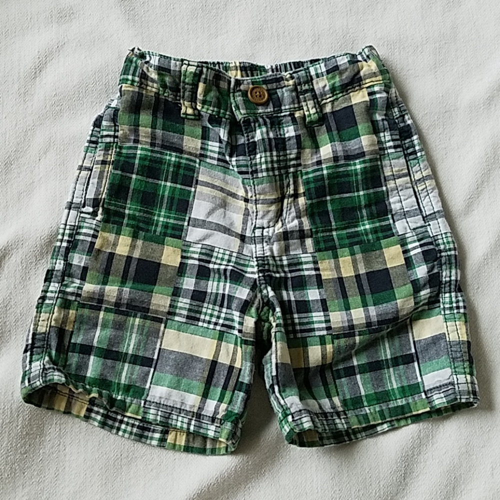 Gymboree plaid shorts size 12-18 months